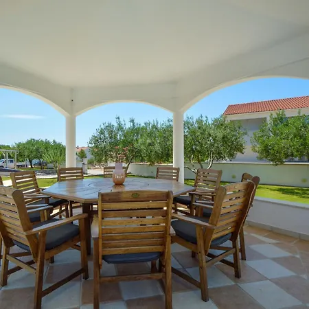 Lägenhet Aquanur-4 By Interhome Sovlje