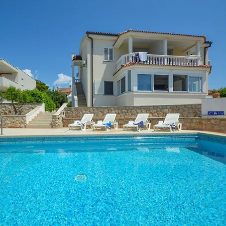 Aquanur-4 By Interhome * Sovlje