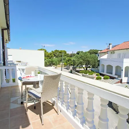 Apartment Aquanur-4 By Interhome *