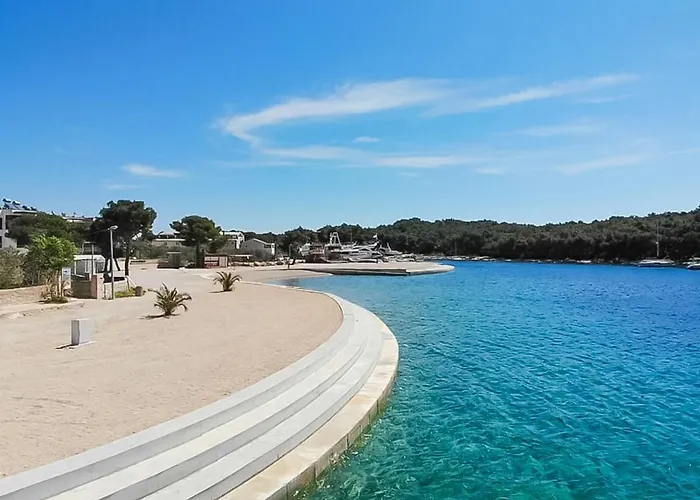 Aquanur-4 By Interhome * Sovlje