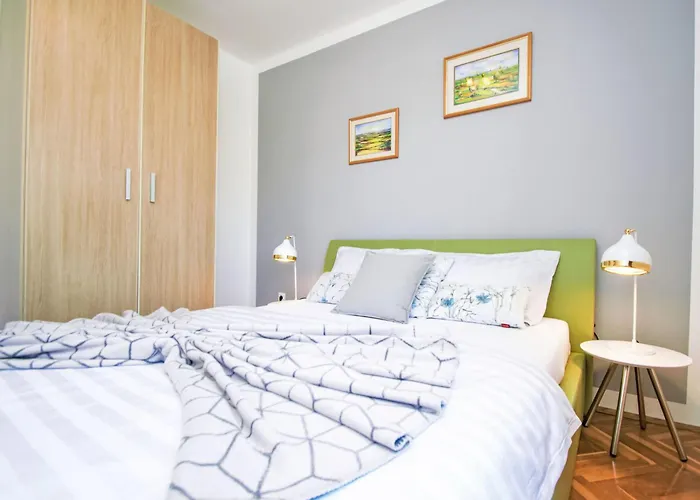 Aquanur-4 By Interhome Sovlje