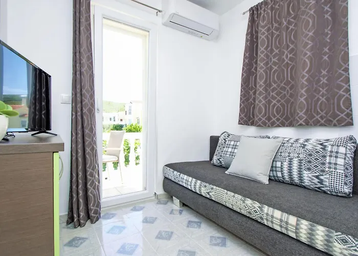 Aquanur-4 By Interhome *