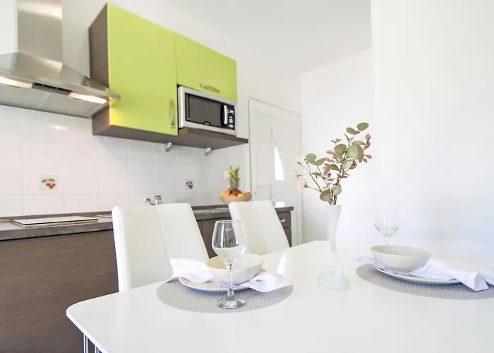 Aquanur-4 By Interhome