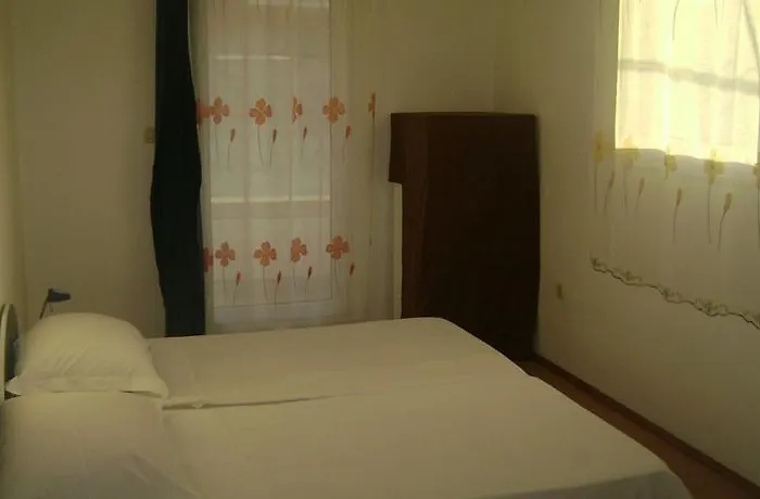 Aquanur-4 By Interhome * Sovlje